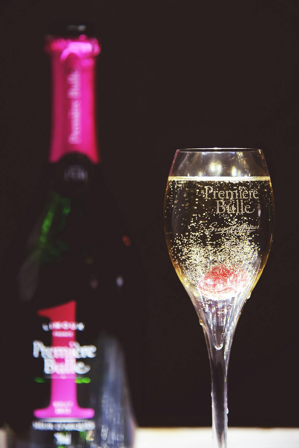 Première Bulle - «den første boble» Première Bulle - «den første boble»